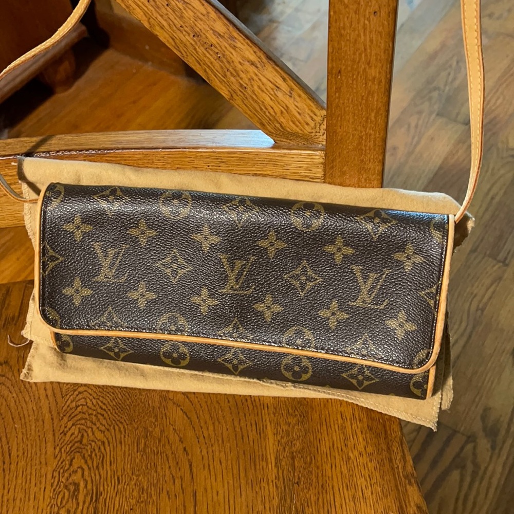 Louis Vuitton Pochette Twin GM #0A0999